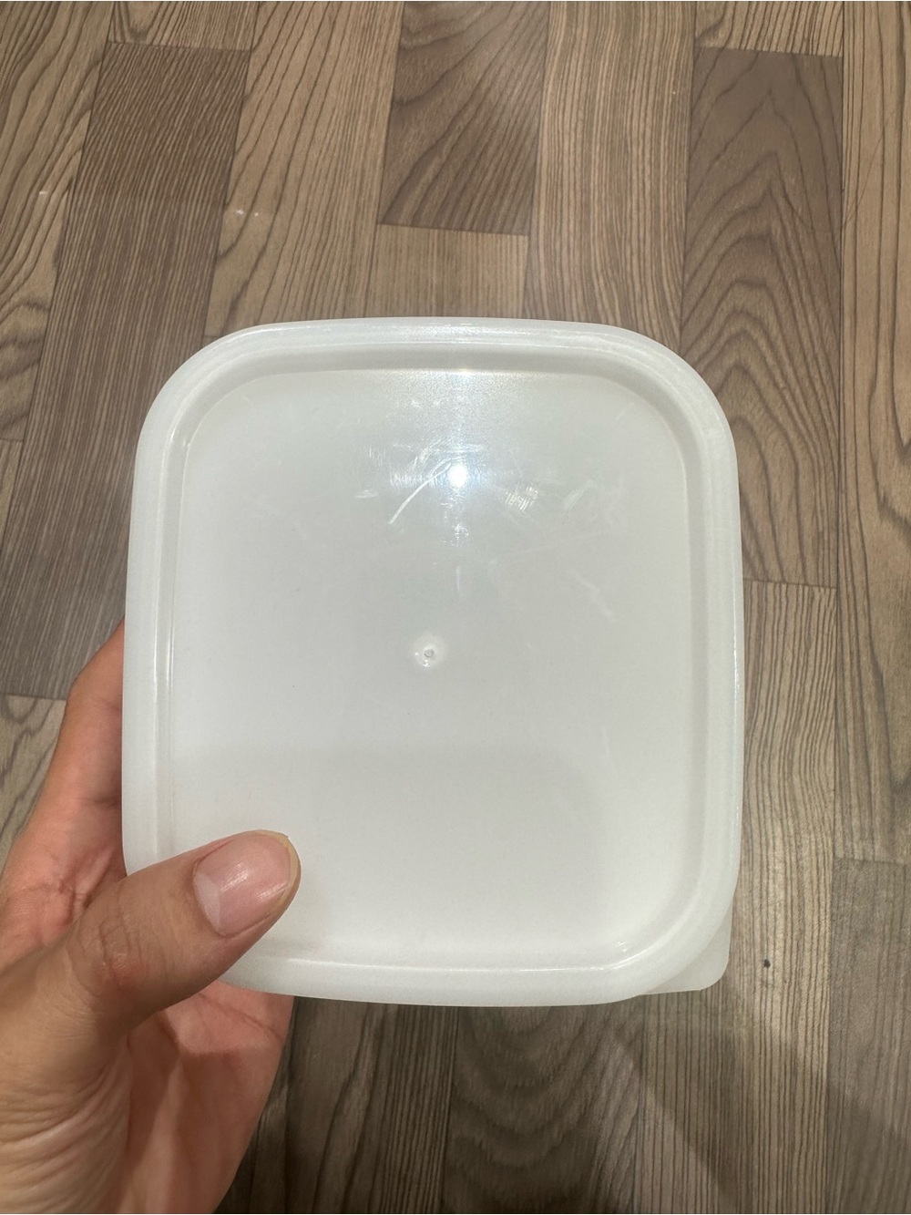 White Food Storage Container Lid - Unbranded
